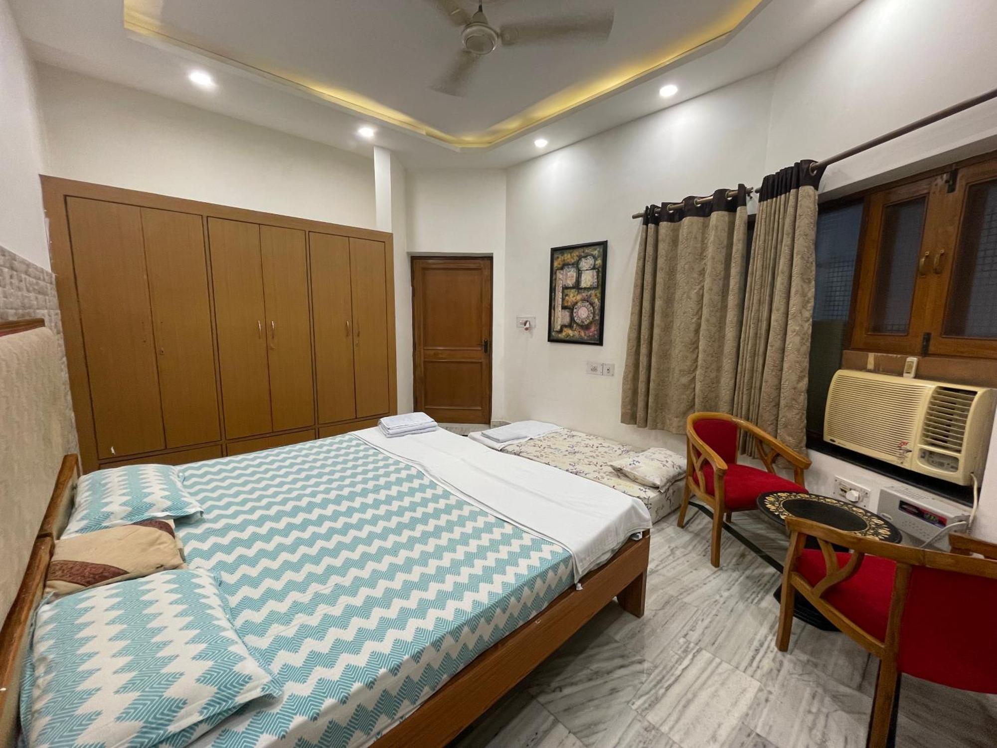N Homestay Agra Tajganj Bagian luar foto