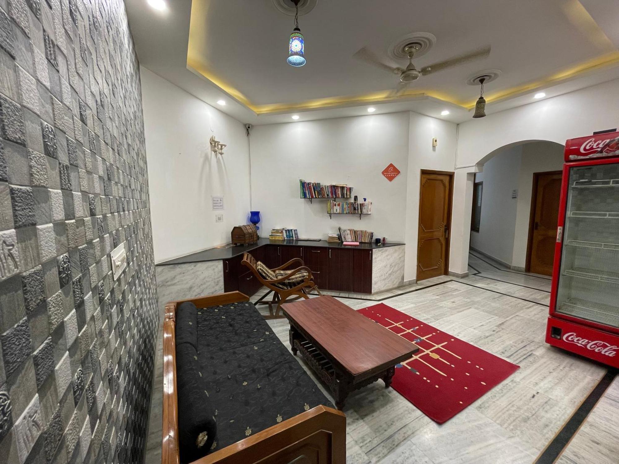 N Homestay Agra Tajganj Bagian luar foto