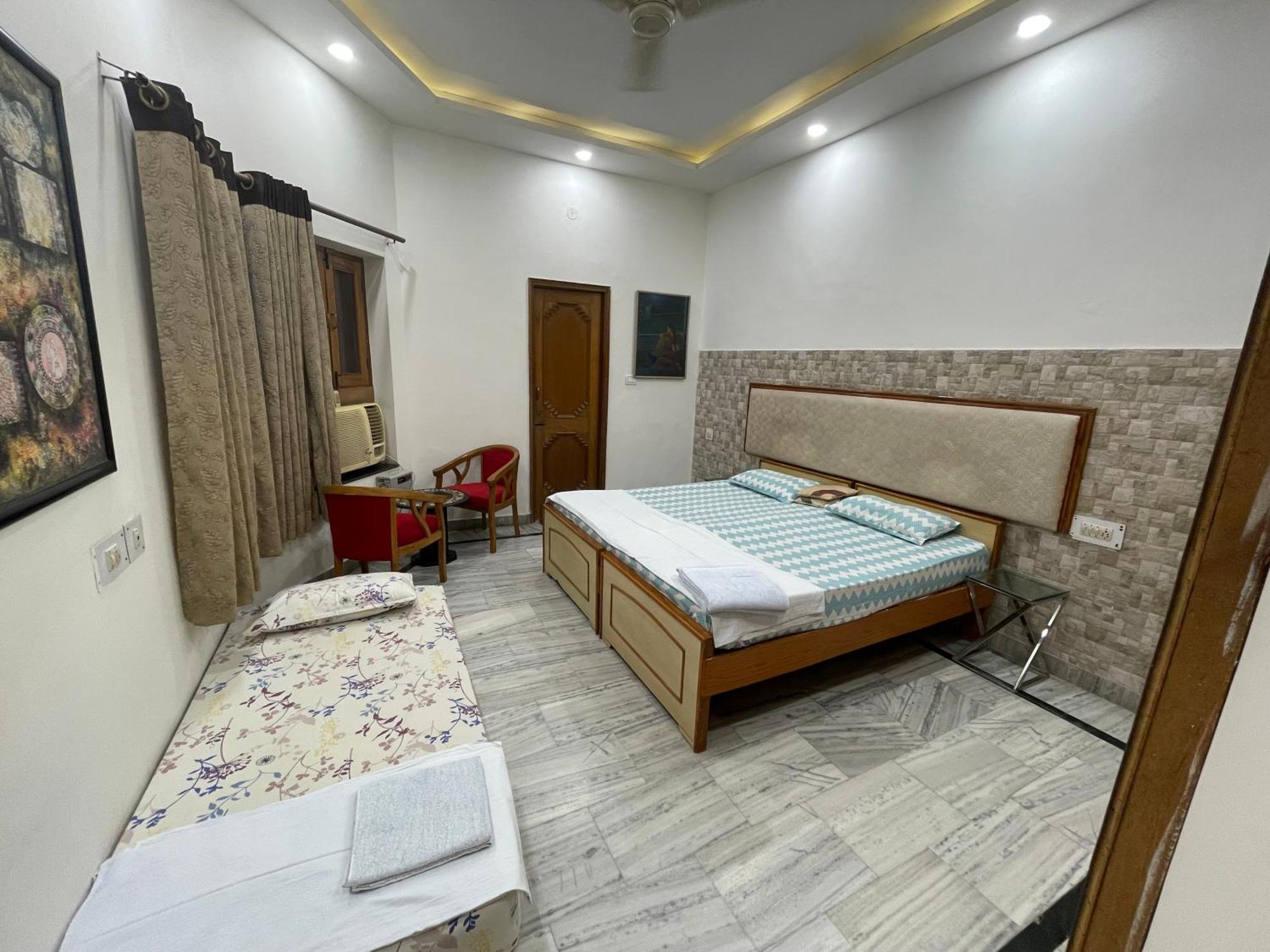 N Homestay Agra Tajganj Bagian luar foto