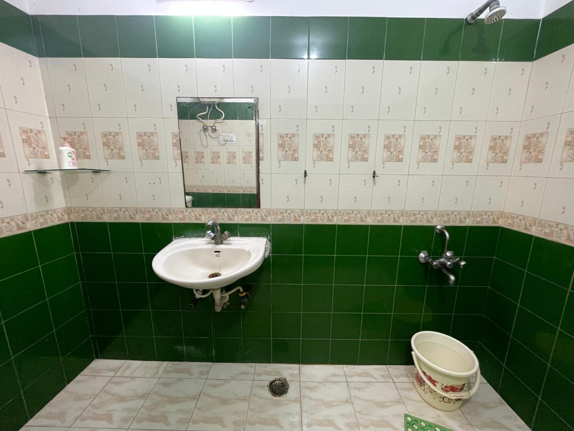 N Homestay Agra Tajganj Bagian luar foto
