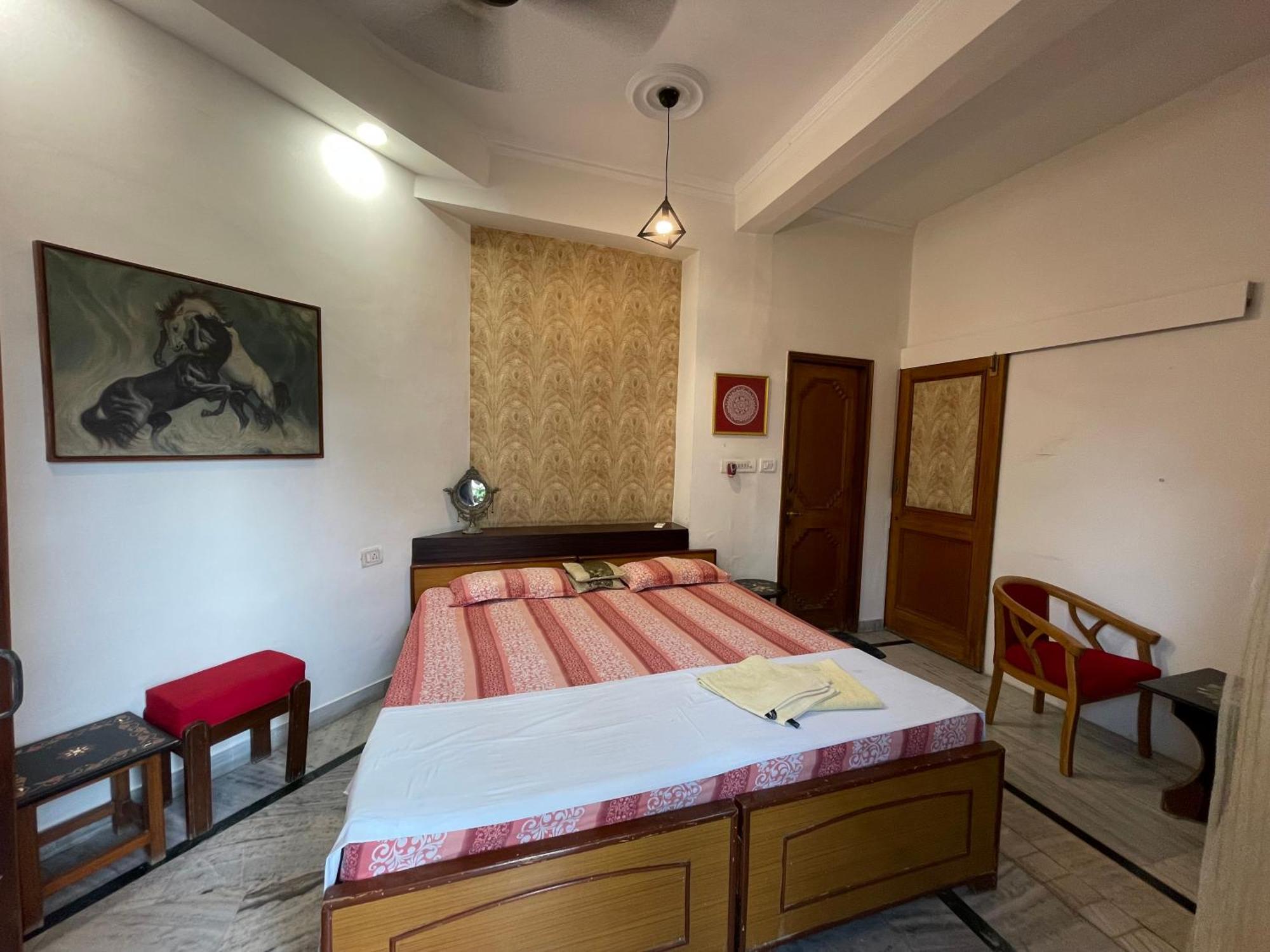 N Homestay Agra Tajganj Bagian luar foto